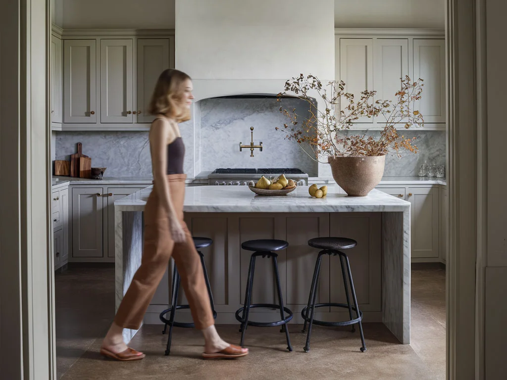 10 Tips for a Beautiful Kitchen Island The Styled Abode